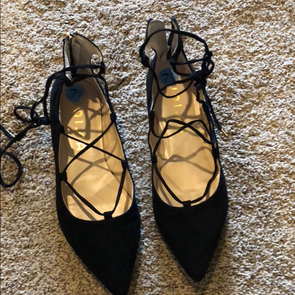 Unisa lace up flats